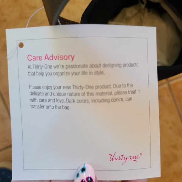 👀50% OFF🍾🍷NWT‼️ Thirty-One brand Wine & Gift Bag - Picture 8 of 8